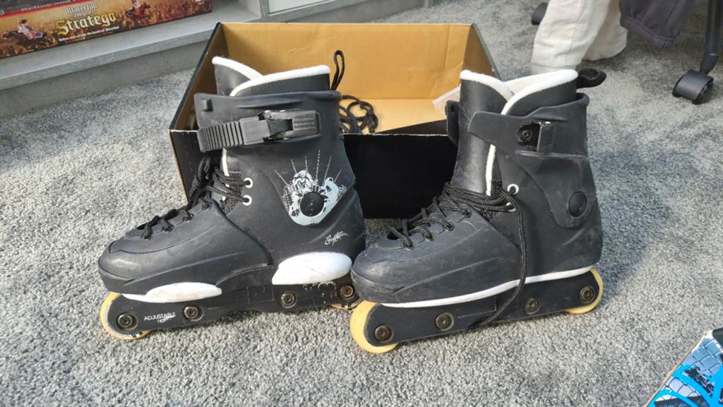 Razors Genesys Junior Skates - Maat UK 3-6, Sport en Fitness, Ophalen of Verzenden, Verstelbaar, Gebruikt