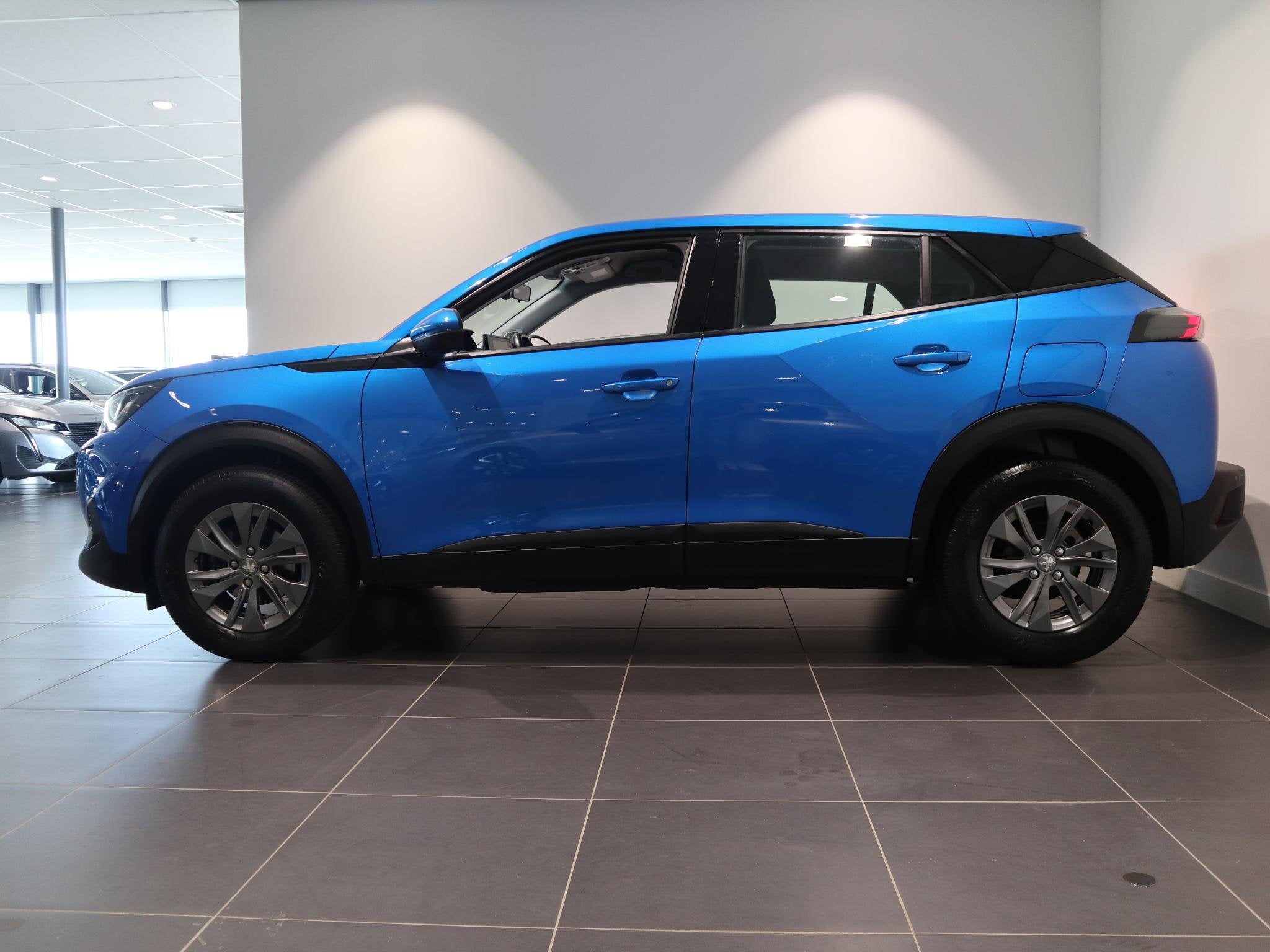 Peugeot 2008 Active NAVIGATIE - HANDGESCHAKELD - HOGE INSTAP, Auto's, 12 maanden, Stof, Gebruikt, Euro 6
