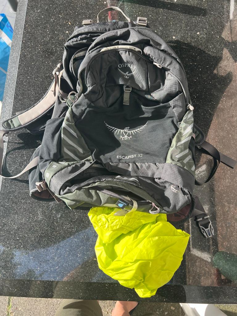 Osprey Escapist 32 liter rugzak - Zo goed als nieuw, 25 tot 40 cm, Zo goed als nieuw, Trekking, Ophalen