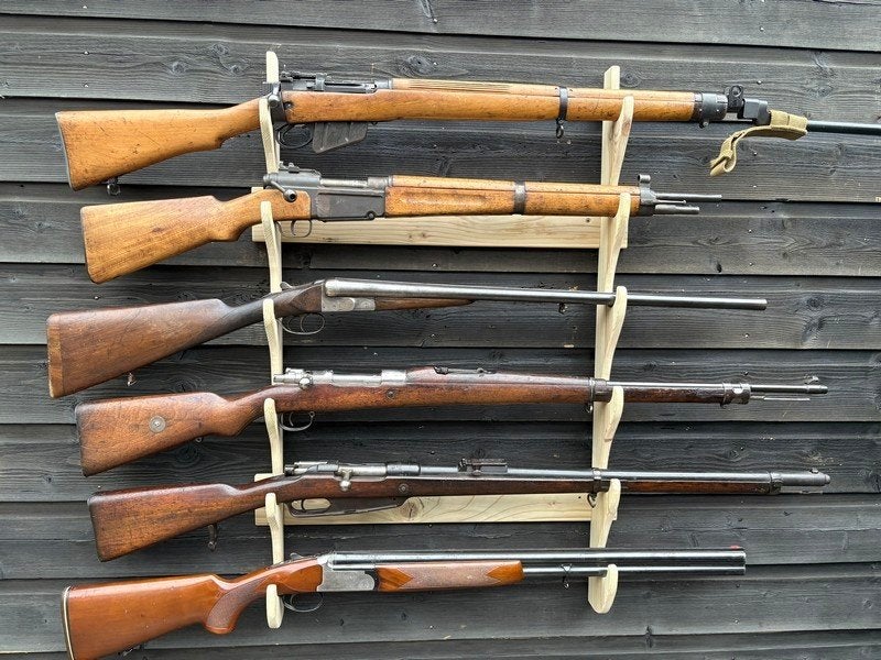 Wand rek T.B.V Geweer Zwartkruit Airsoft, Jacht Schietsport, Verzamelen, Ophalen of Verzenden, Overige soorten, Nederland, Kunstobject