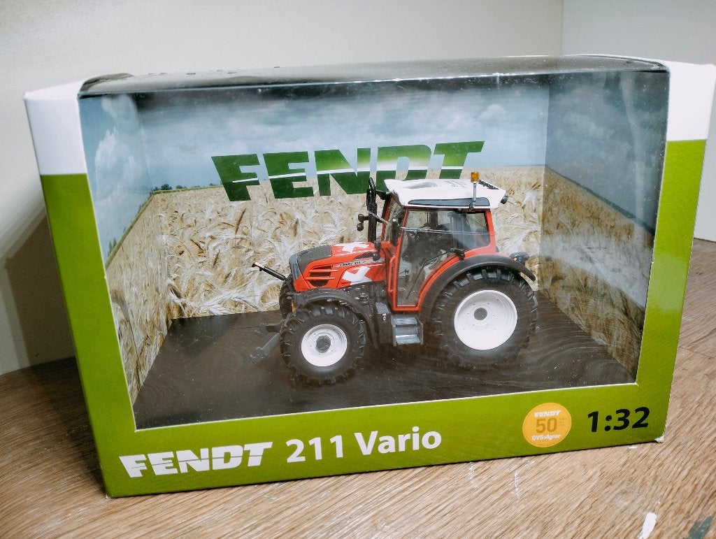 Te koop Schuco Fendt 211 Vario 50 jaar GVS Agrar., Ophalen of Verzenden, Zo goed als nieuw, Tractor of Landbouw, Schuco