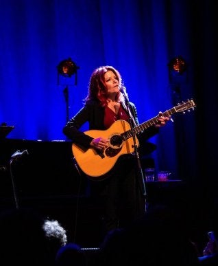 Ticket ROSANNE CASH, Tickets en Kaartjes, Eén persoon, Oktober