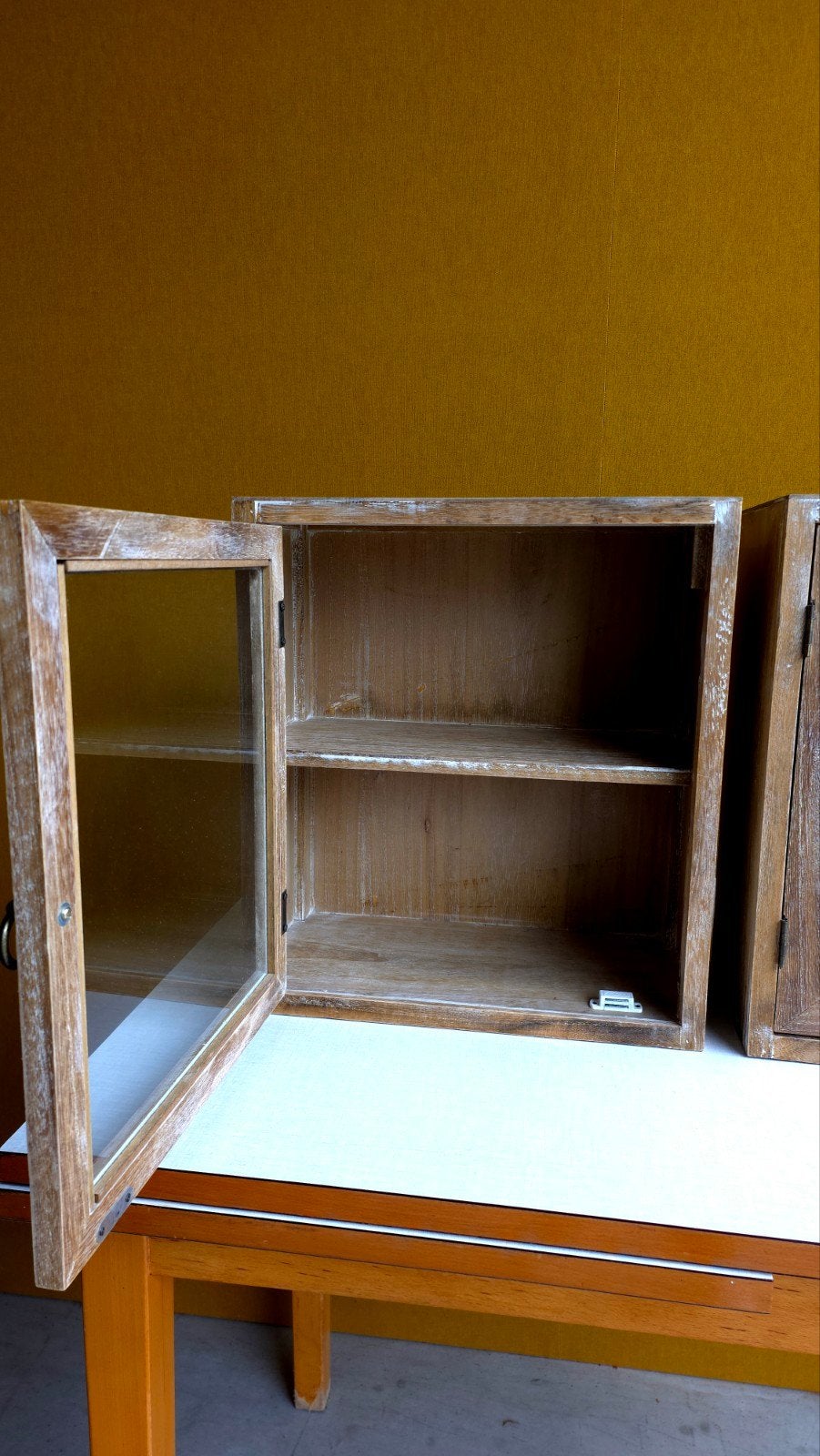 Riverdale Vitrine Kastjes - H45 B40 D20, show kastjes, Hout, Riverdale, Onbekend, Ophalen of Verzenden