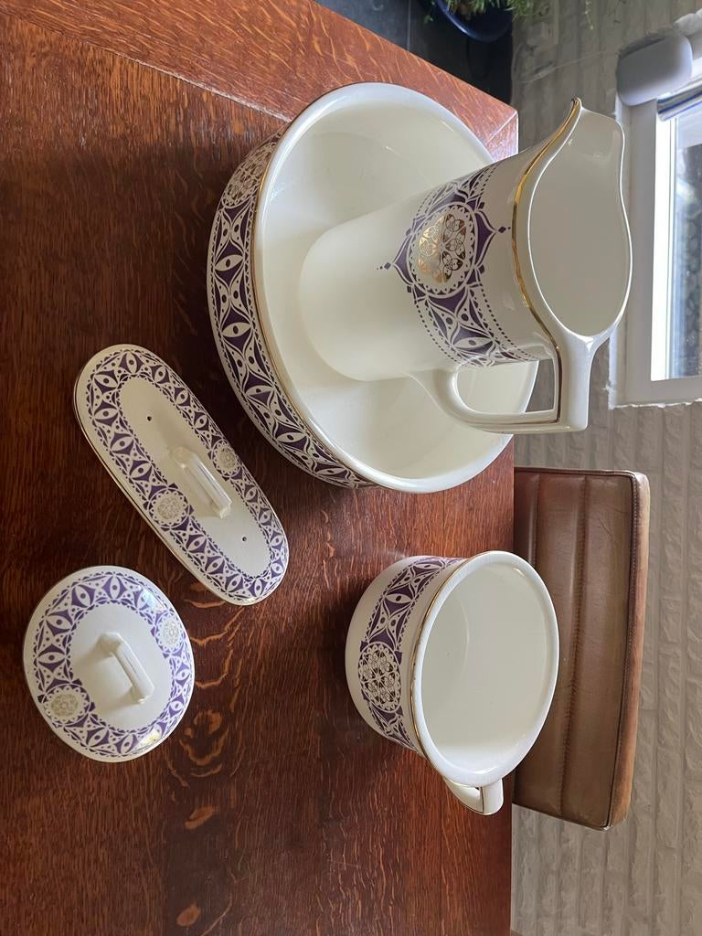 Antiek lampetstel met paars en goudkleurig decor, Ophalen
