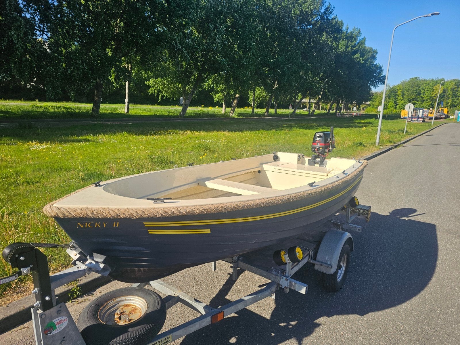 Sloepje 350 lang –Vaarklaar met 5pk 4 takt mercury, Watersport en Boten, Sloepen, Ophalen, Consoleboot, Antaris, 5 m