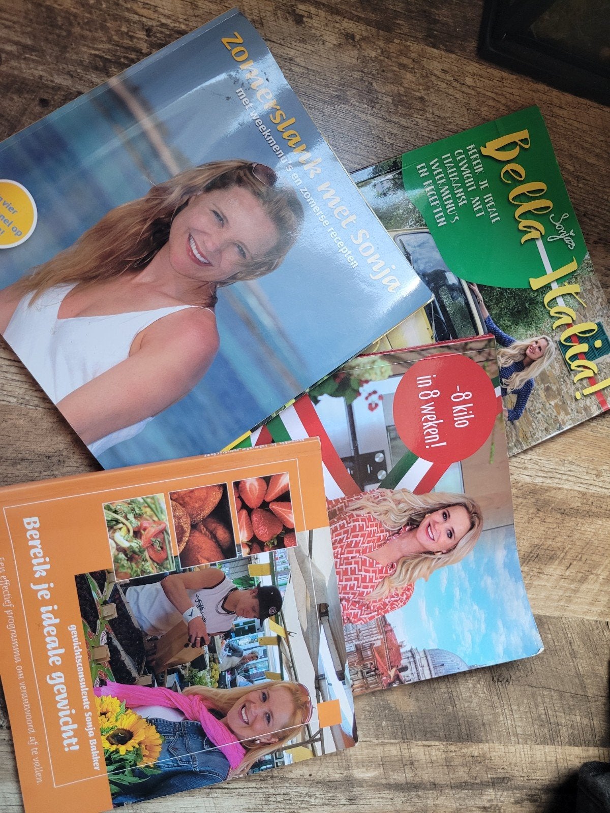 Sonja Bakker  - Zomerslank, Bella Italia 1&2, Ideaal Gewich, Boeken, Ophalen of Verzenden, Zo goed als nieuw, Dieet en Voeding