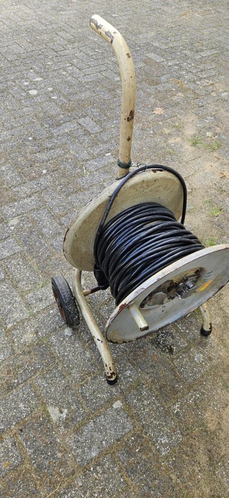 Kabelhaspel, krachtstroom 30 meter, Ophalen, Kabel of Snoer