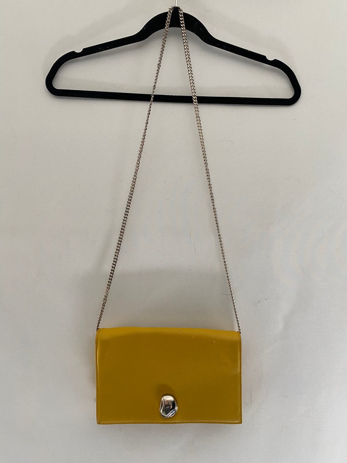 Zara gele schoudertas met zilverkleurige ketting, Ophalen of Verzenden, Gebruikt, Geel, Overige merken