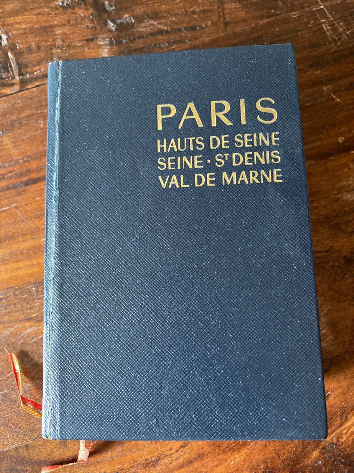 Vintage reisgids Parijs Les Guides Bleus Hachette 1968, Europa, Ophalen of Verzenden, Reisgids of -boek, Gelezen