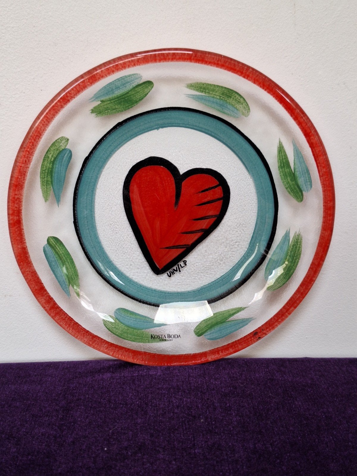 Ulrica Hydman Vallien- Glazen Bord met hart- gesigneerd, Antiek en Kunst, Kunst | Designobjecten, Ophalen