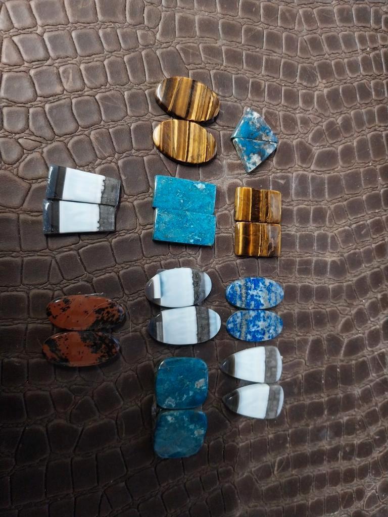 Lot edelsteen paartjes obsidiaan tijgeroog, Hobby en Vrije tijd, Kralen en Sieraden maken, Ophalen of Verzenden, Zo goed als nieuw