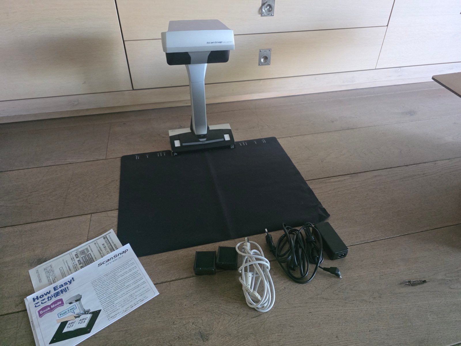 ScanSnap SV600 Overhead Scanner - Gebruikt, prima staat, Computers en Software, Scanners, Ophalen of Verzenden, Gebruikt, Documentscanner