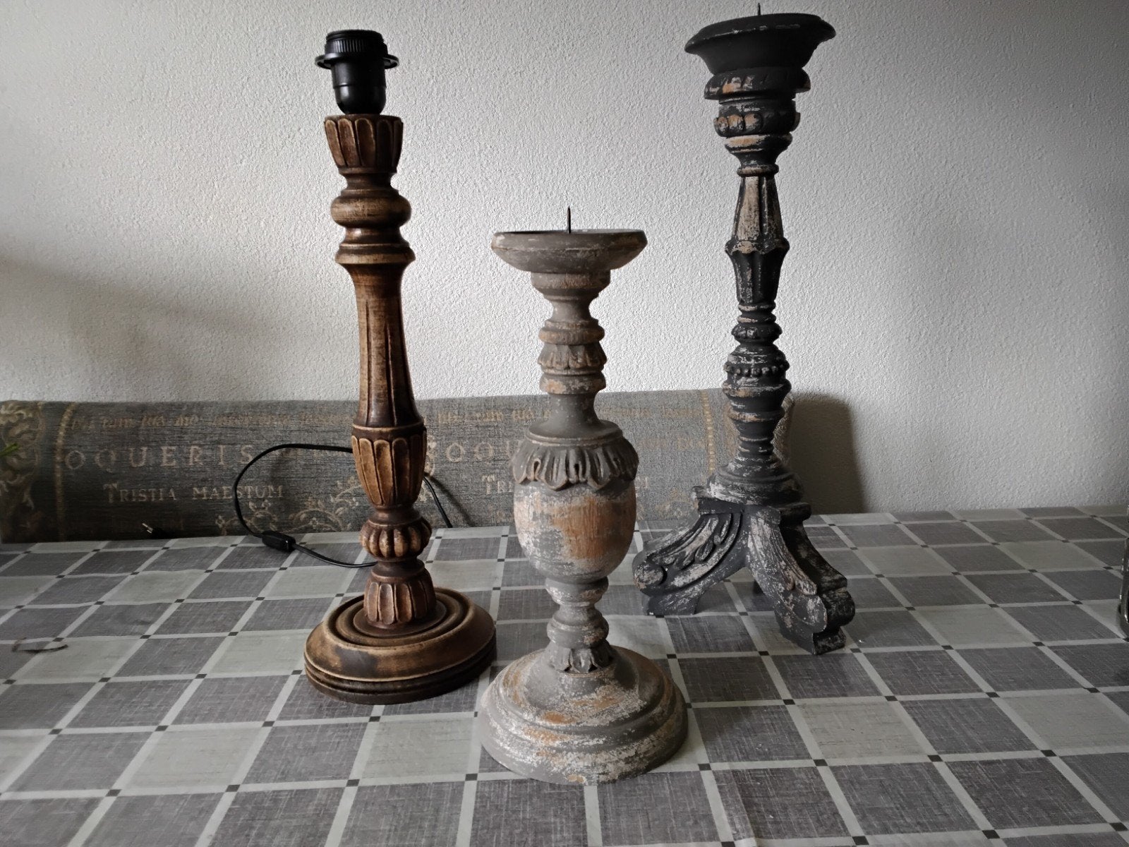 Prachtige set bewerkte houten kandelaars + lampen voet, Ophalen, Hout