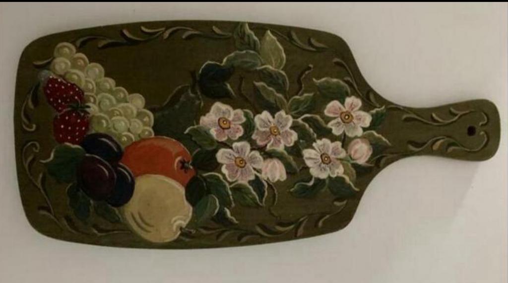 Serveerplank, Duitsland, hand beschilderd bloem en fruit, Hout, Snij-/serveerplank, Ophalen of Verzenden, Zo goed als nieuw