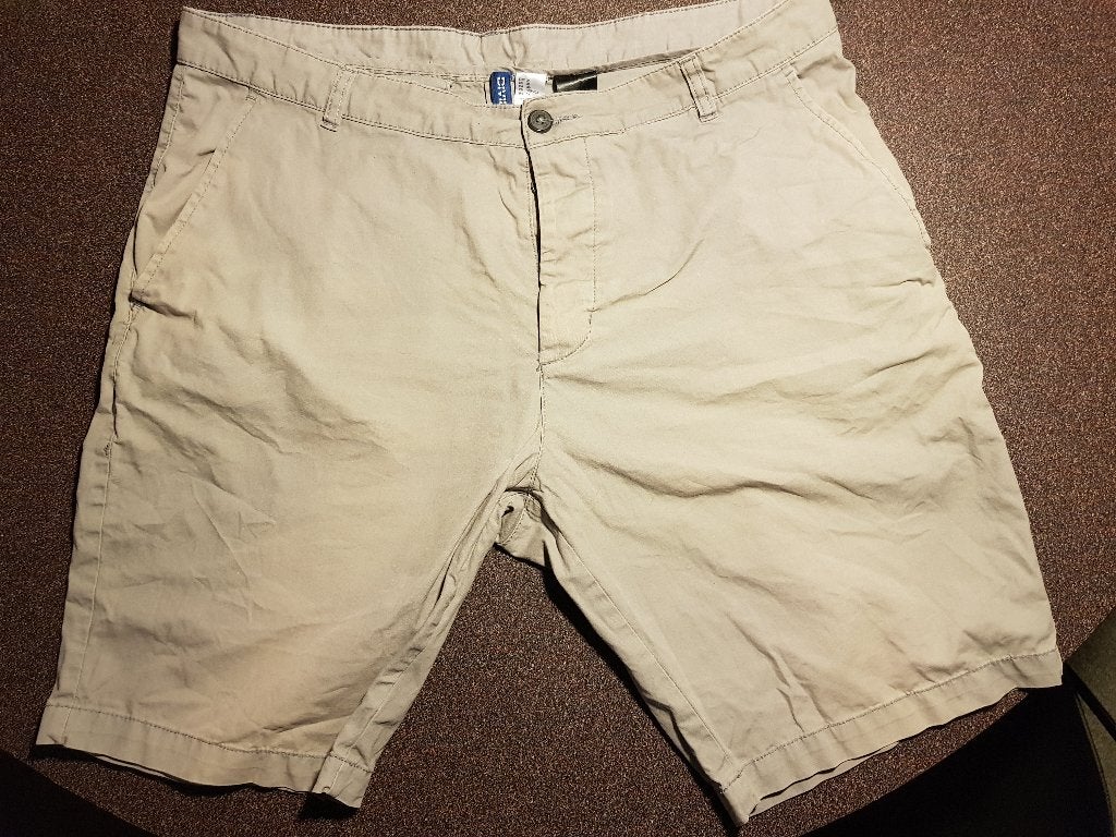 Korte broek Heren L / XL, Kleding | Heren, Broeken en Pantalons, Maat 52/54 (L), Verzenden, Beige, H&M