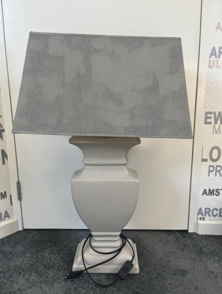 Grijze tafellamp, Ophalen, 74 cm, Gebruikt, Sfeerlamp