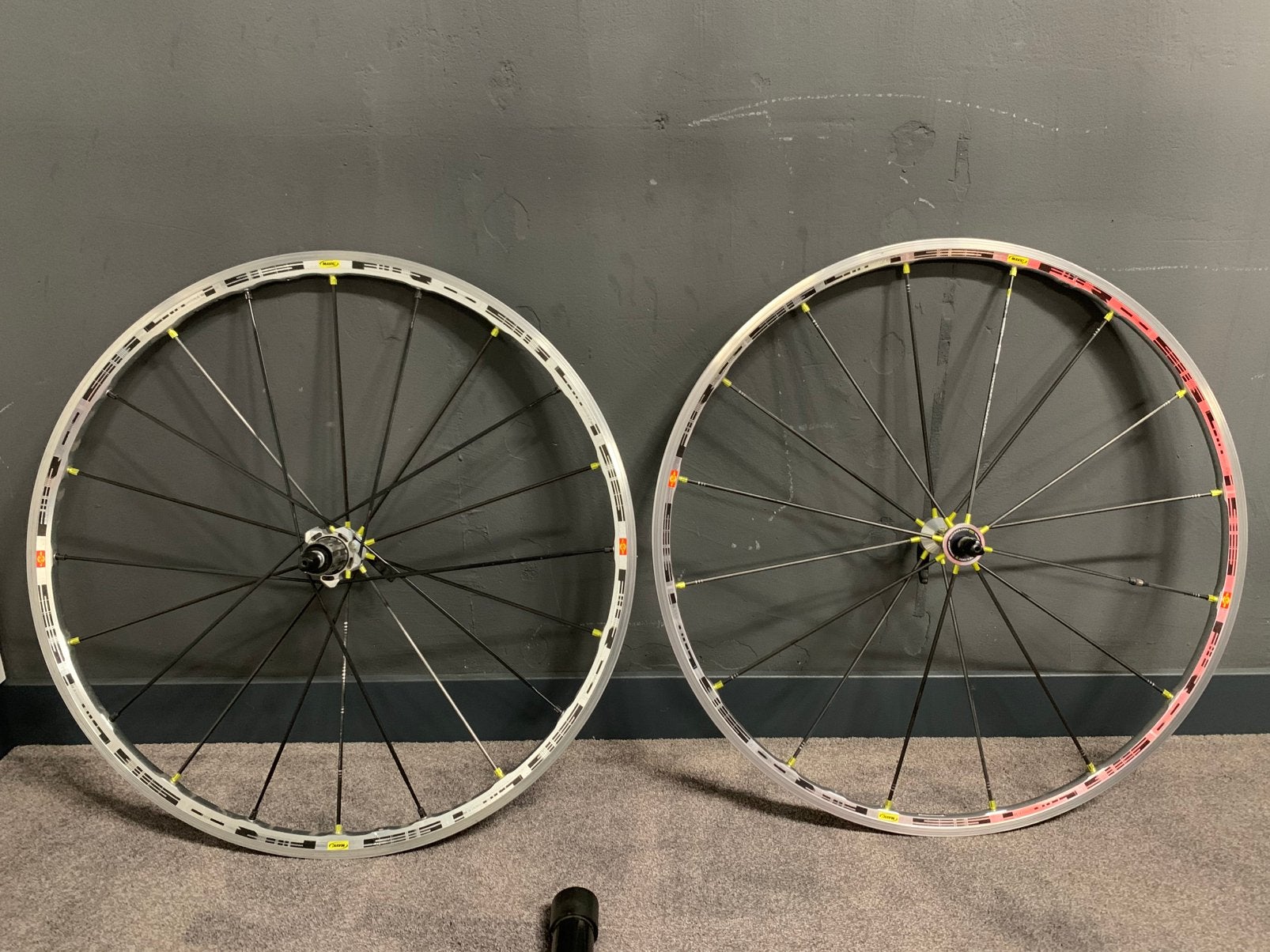 Mavic R-sys ssc velgrem wielset 11 speed carbon spaken 1350g, Zo goed als nieuw, Aluminium, Mavic, Racefiets