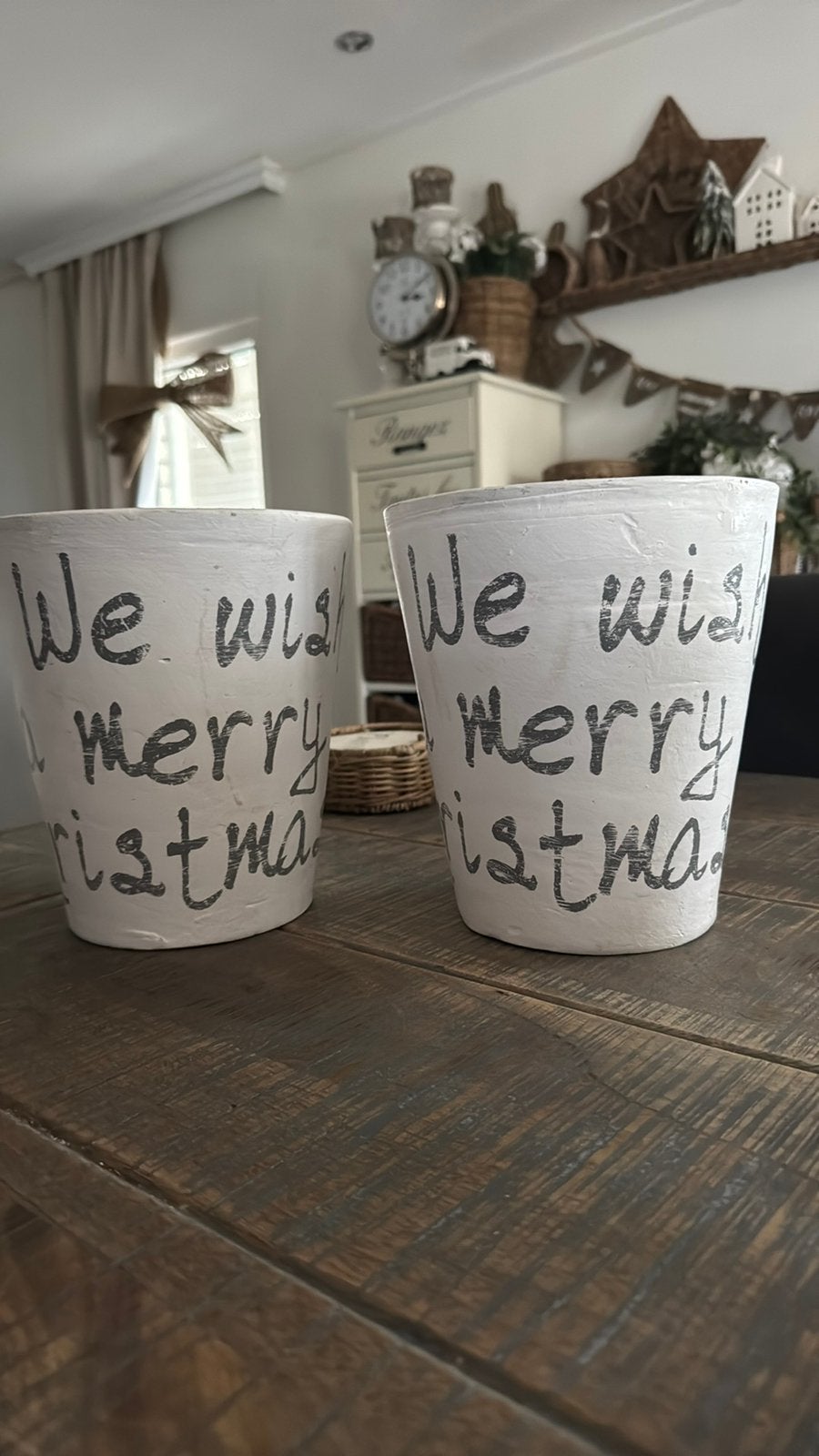 2 riviera maison kerst bloempotten, Ophalen, Rond, Zo goed als nieuw, Aardewerk