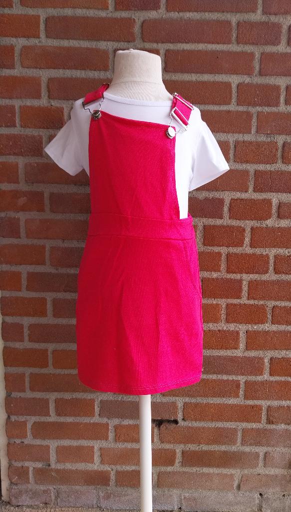 Fuchsia Roze Salopettejurk & wit T-shirt maat 110-116 NIEUW, SO, Meisje, Nieuw, Jurk of Rok