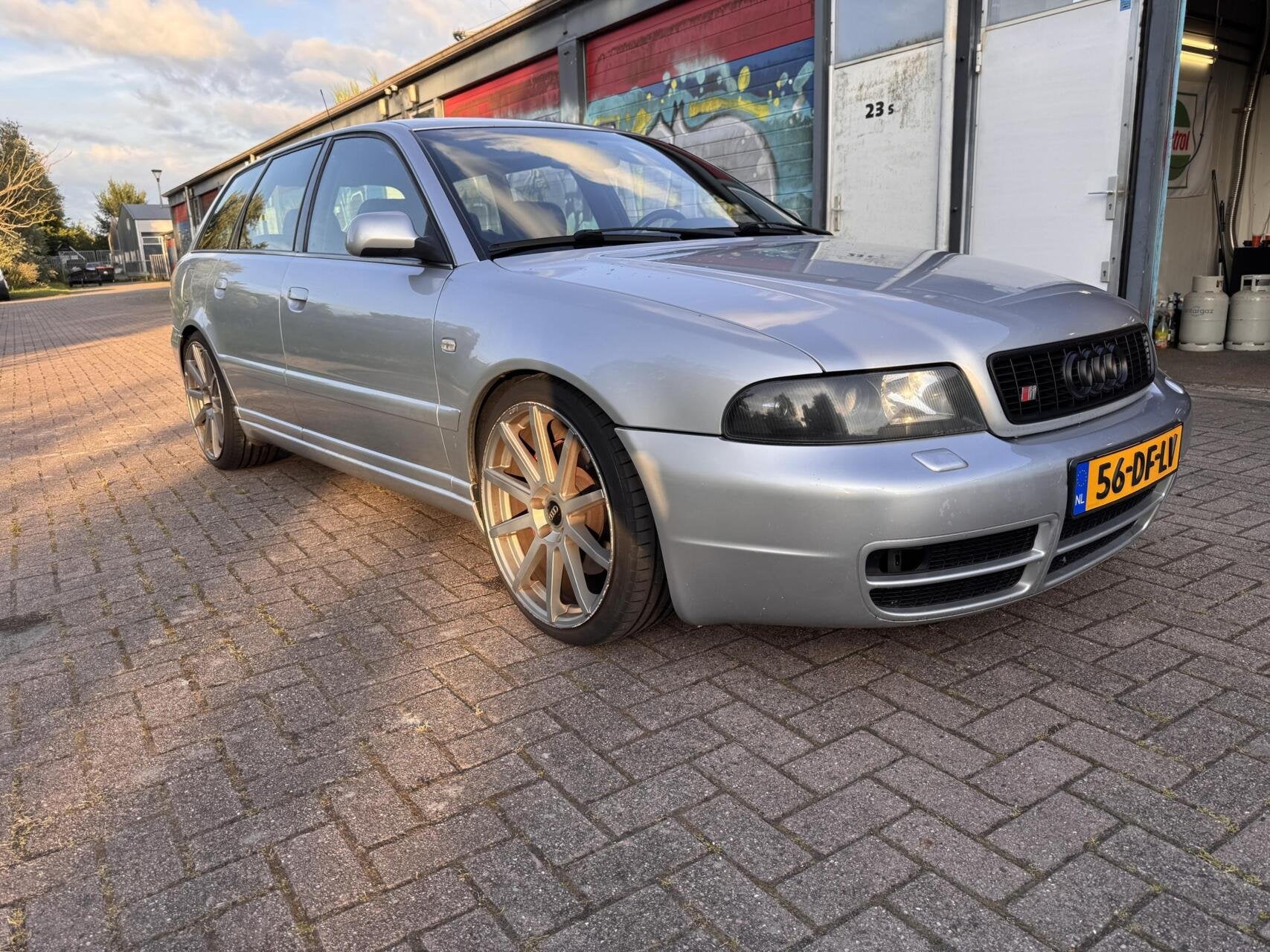 Audi S4 Avant 2.7 V6 quattro S4 Ambition, Euro 2, Gebruikt, 2671 cc, Handgeschakeld