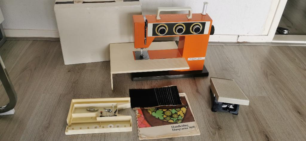 Naaimachine Husqvarna 3600 Oranje, Verzenden, Zo goed als nieuw, Naaimachine, Husqvarna
