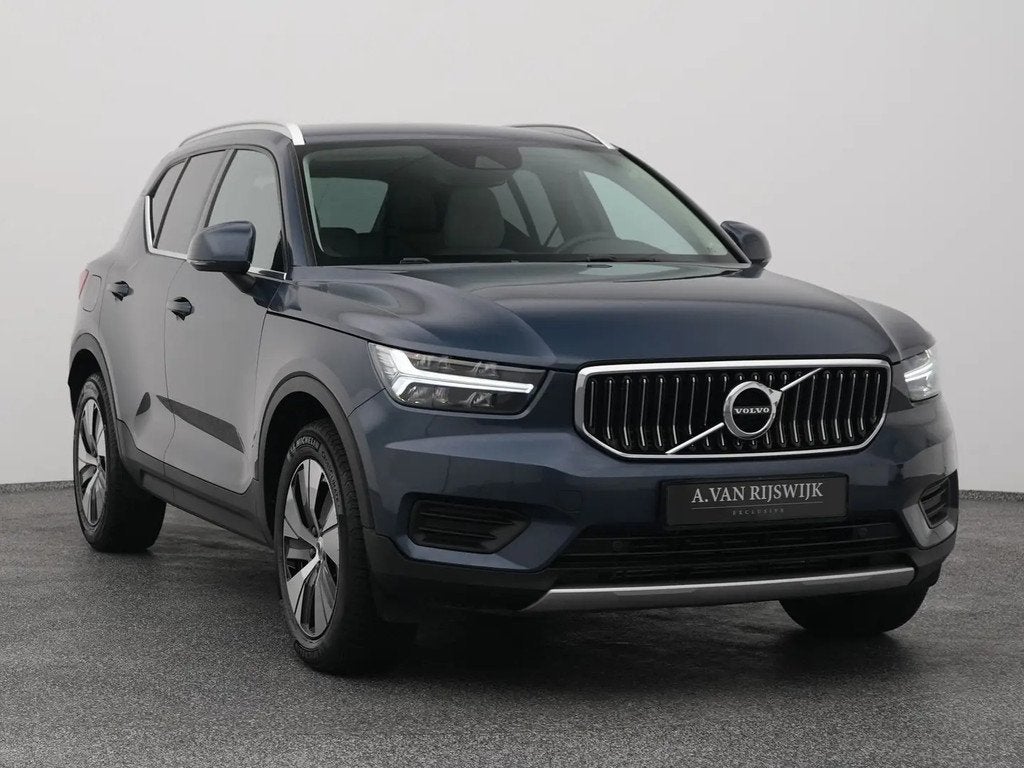 Volvo XC40 € 24.700,00, Automaat, 1800 kg, Gebruikt, Blauw