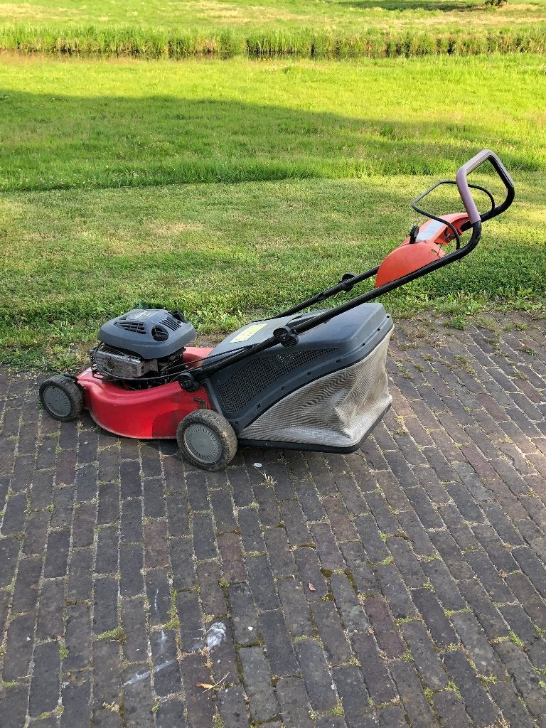 gazonmaaier duw grasmaaier bridds and stratton, Tuin en Terras, Grasmaaiers, Ophalen, Cirkelmaaier, Gebruikt, Opvangbak
