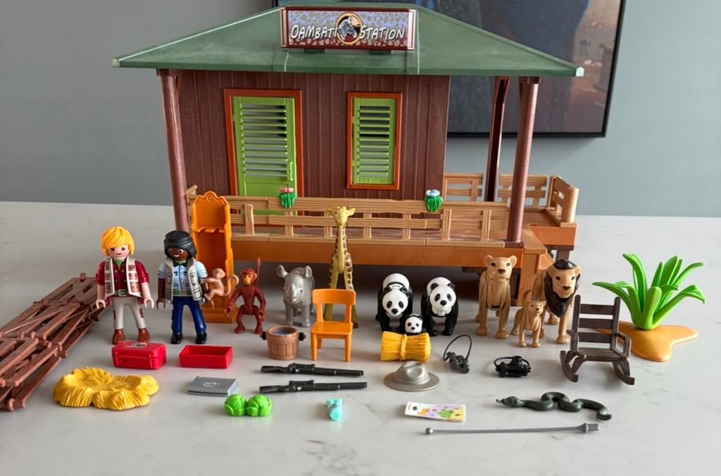 Playmobil 4009 Oambati station - rangers, Ophalen of Verzenden, Zo goed als nieuw
