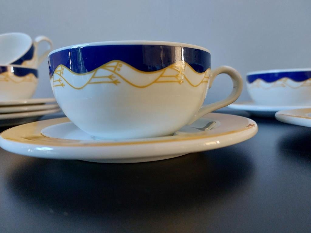 Arzberg-servies Flying object / theekoppen, Huis en Inrichting, Keuken | Servies, Ophalen, Keramiek, Zo goed als nieuw, Overige stijlen