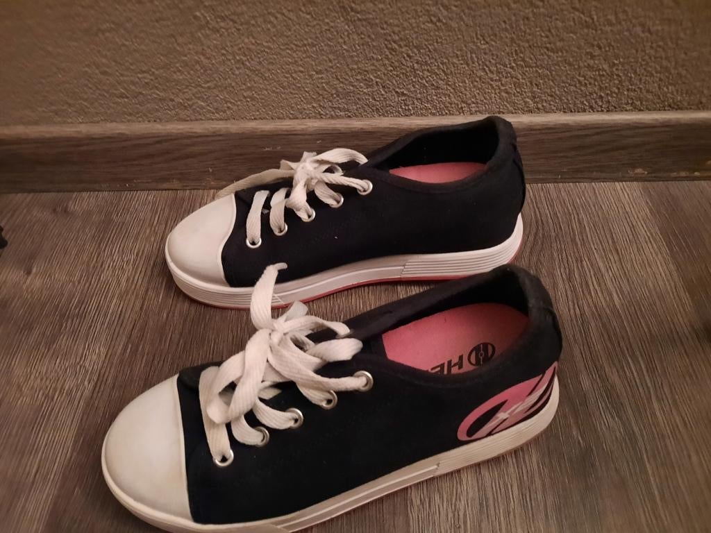 Heelys maat 35, Ophalen of Verzenden, Zo goed als nieuw