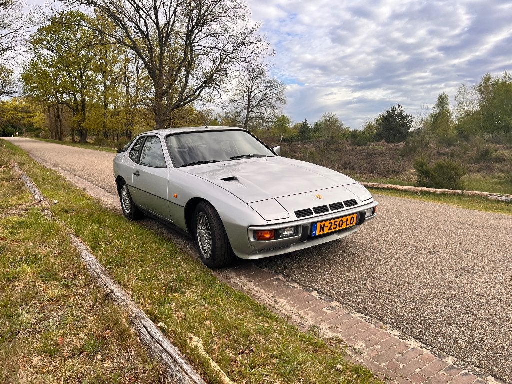 Zeldzame Porsche 924 Turbo (1981)  Matching Numbers – 170 pk, Zwart, 4 cilinders, 1984 cc, 4 stoelen