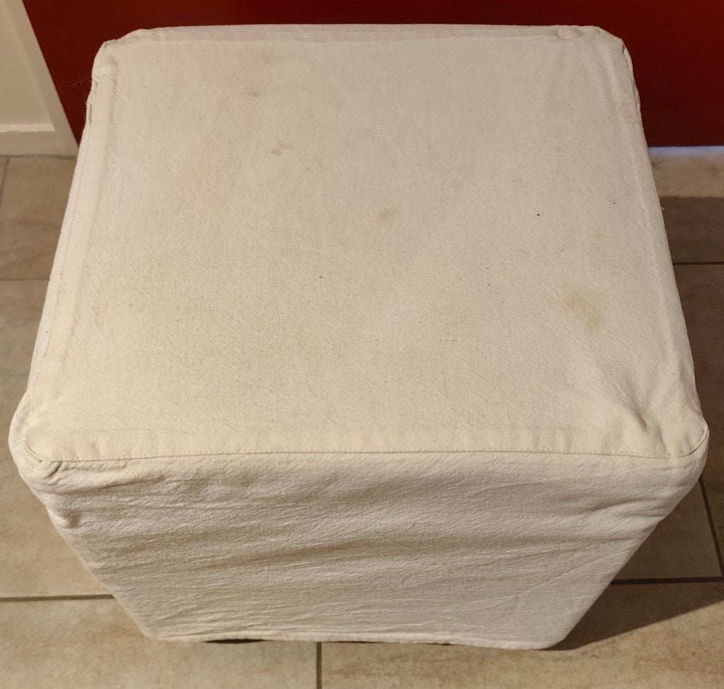 Gratis poef, 2 stuks, Ophalen, Minder dan 50 cm, Gebruikt, Vierkant