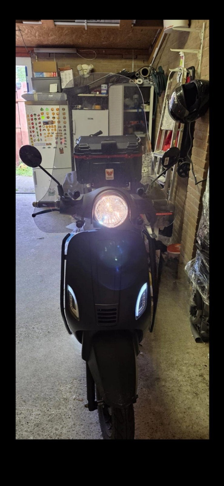 La Souris elektrische scooter met 13237 km, Fietsen en Brommers, Snorfietsen en Snorscooters, Elektrisch, Zo goed als nieuw, Ophalen