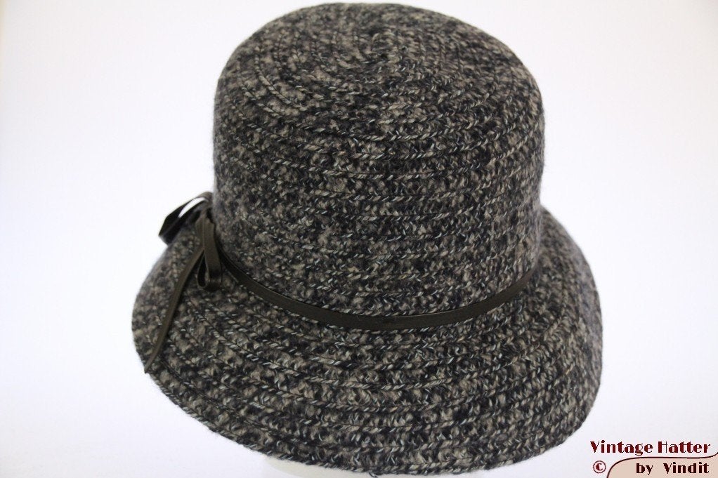 dameshoed Cloche dophoed Hawkins blauw 57 of kleiner nieuw, Hoed, Hawkins, Nieuw, One size fits all
