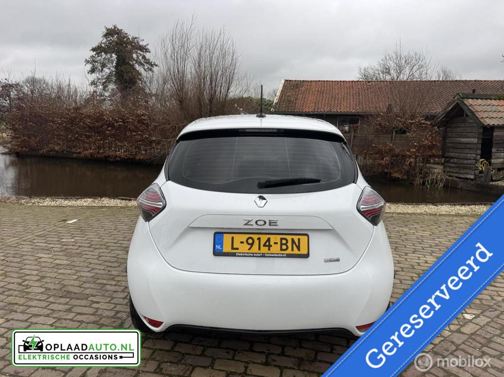 Renault Zoe R110 Life 52 kWh (Accu huur) Nette auto, Auto's, Gebruikt, Met garantie (alle), LED verlichting, Wit