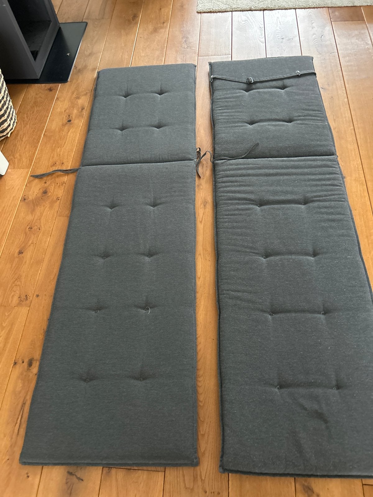 2x Tuinstoelkussens Grijs - Garden Feelings, Tuin en Terras, Ophalen, Zo goed als nieuw