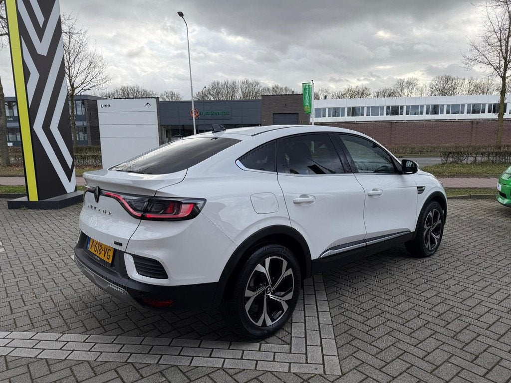 Renault Arkana E-Tech full hybrid 145 techno | Dealeronderho, Auto's, Renault, Arkana, Gebruikt, Leder en Stof, Wit