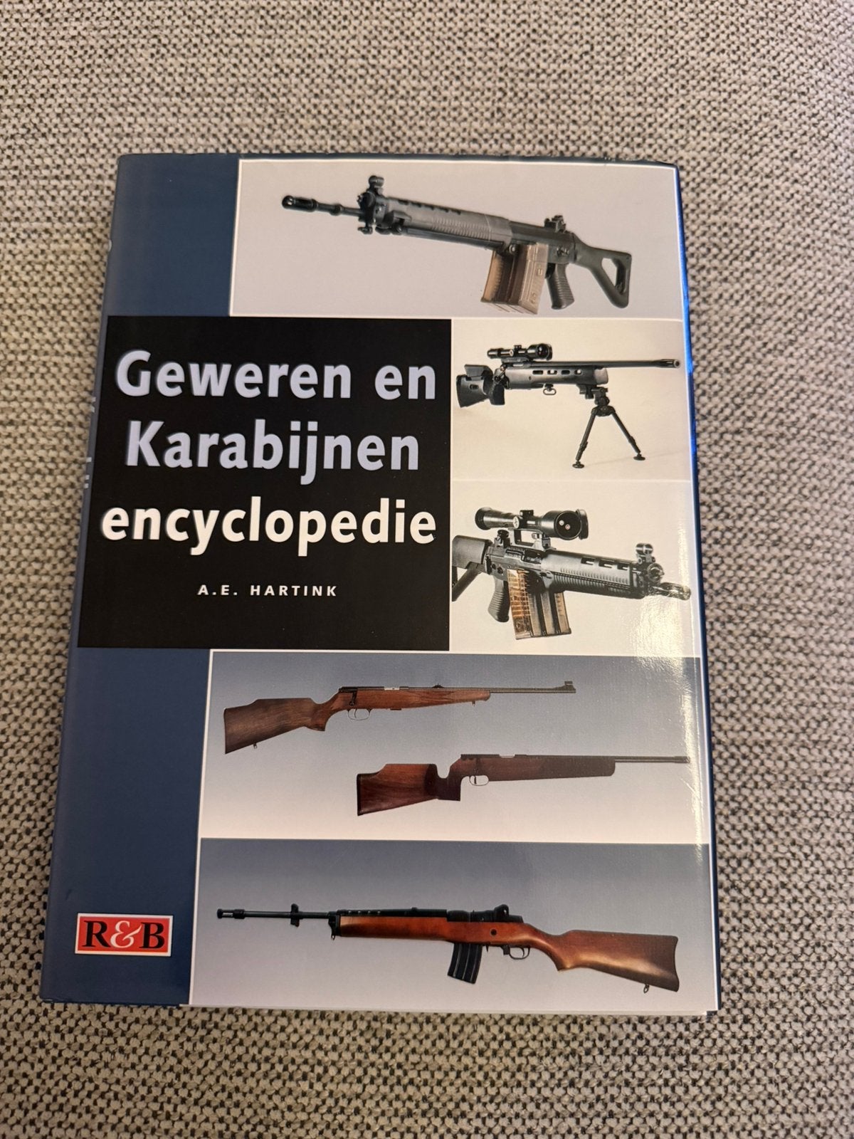 Geweren en karabijnen encyclopedie, Boeken, Encyclopedieën, Ophalen of Verzenden, Zo goed als nieuw, Overige onderwerpen