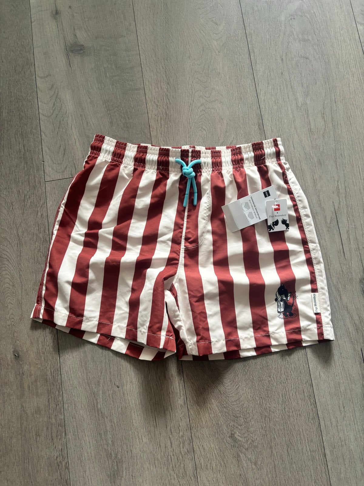 Hema gestreepte zwembroek maat 134/140 kaartjes (advr 241), Ophalen of Verzenden, Nieuw, Jongen, Sport- of Zwemkleding