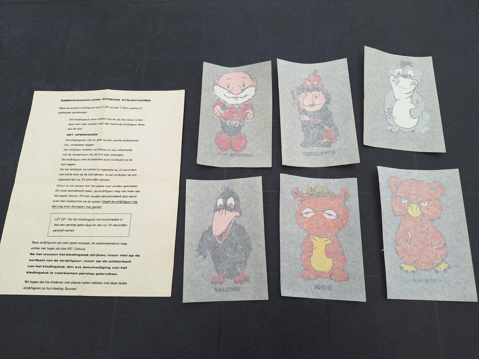 Opstrijkstickers uit de jaren 60., Verzamelen, Ophalen of Verzenden, Voor 1940, Gebruikt