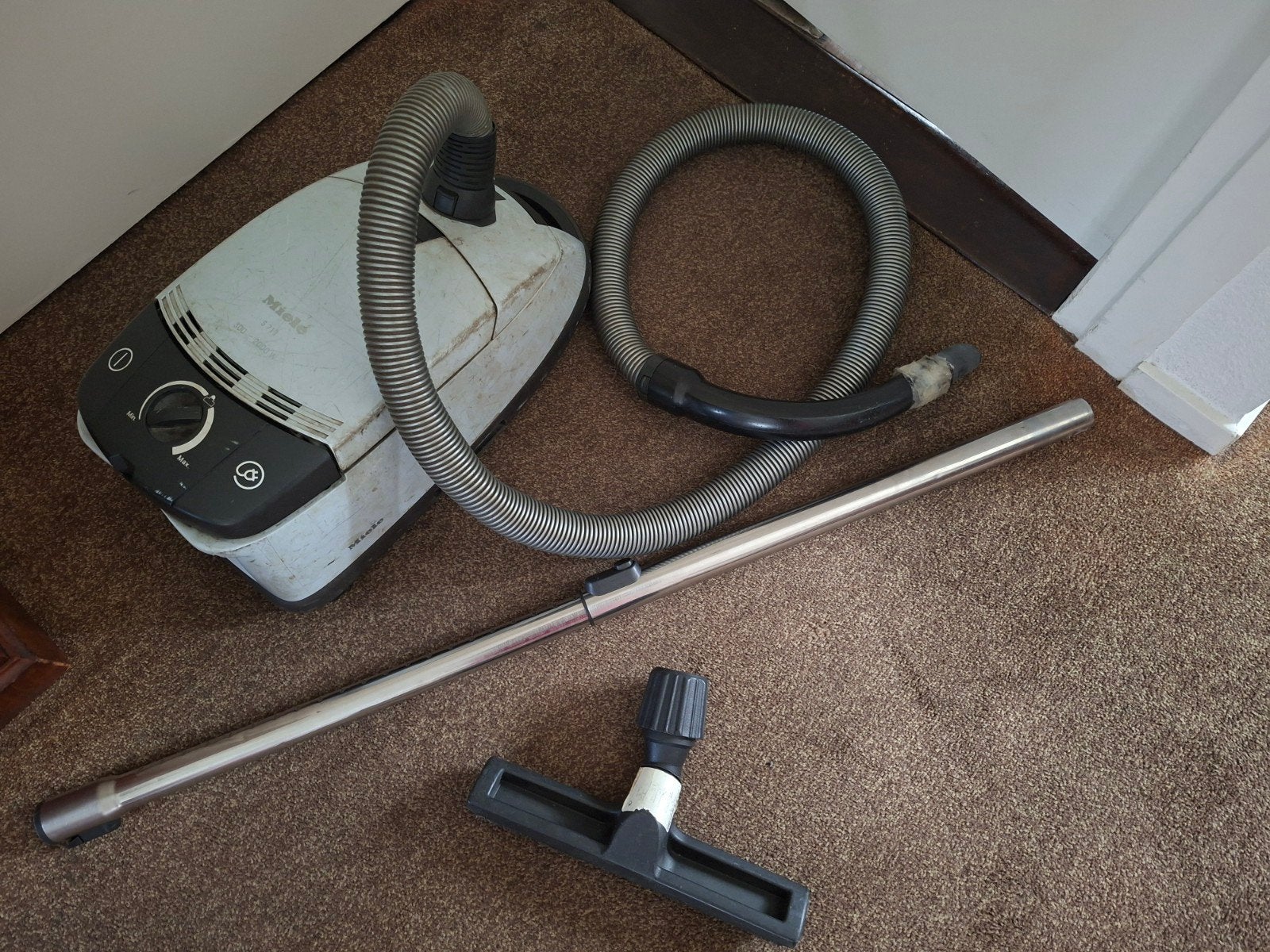 miele stofzuiger, Witgoed en Apparatuur, Ophalen, Gebruikt, Miele