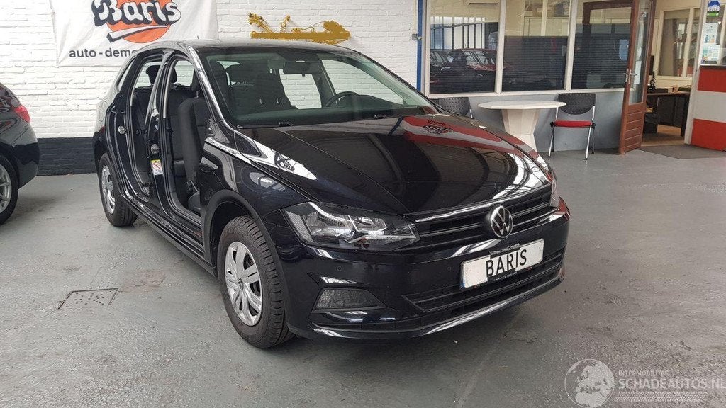 Volkswagen Polo 1.0 MPI 12V 4DRS BENZ 999CC 59KW 80PK, Volkswagen, Handgeschakeld, Kundenbetreuung@volkswagen.de, 999 cc