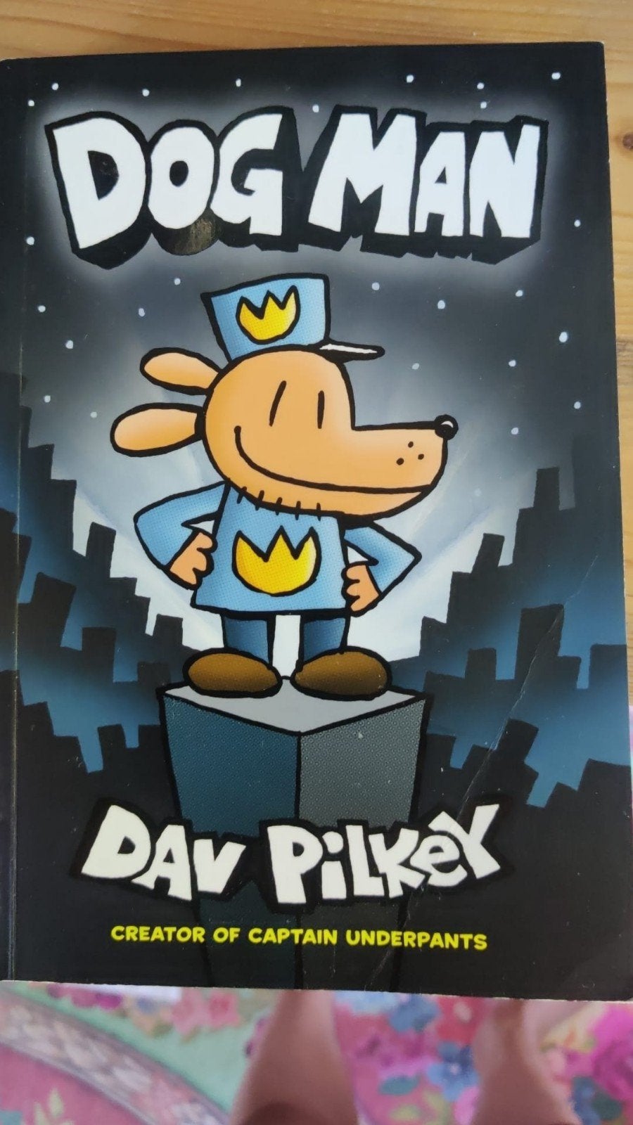 Dog Man: Een Nieuw Ras van Gerechtigheid, Ophalen of Verzenden, Zo goed als nieuw, Fictie algemeen