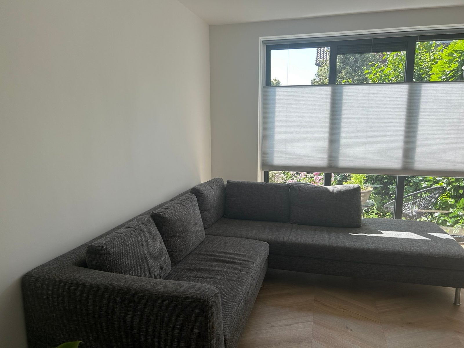 Grijze bank L-vorm (L260xL255xD100xH70), Ophalen, Gebruikt, Stof