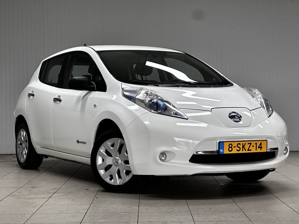 Nissan Leaf Visia 24 kWh/ LED Dagrijverl/ Clima/ Cruise/ Ele, Gebruikt, Wit, Origineel Nederlands, 1405 kg