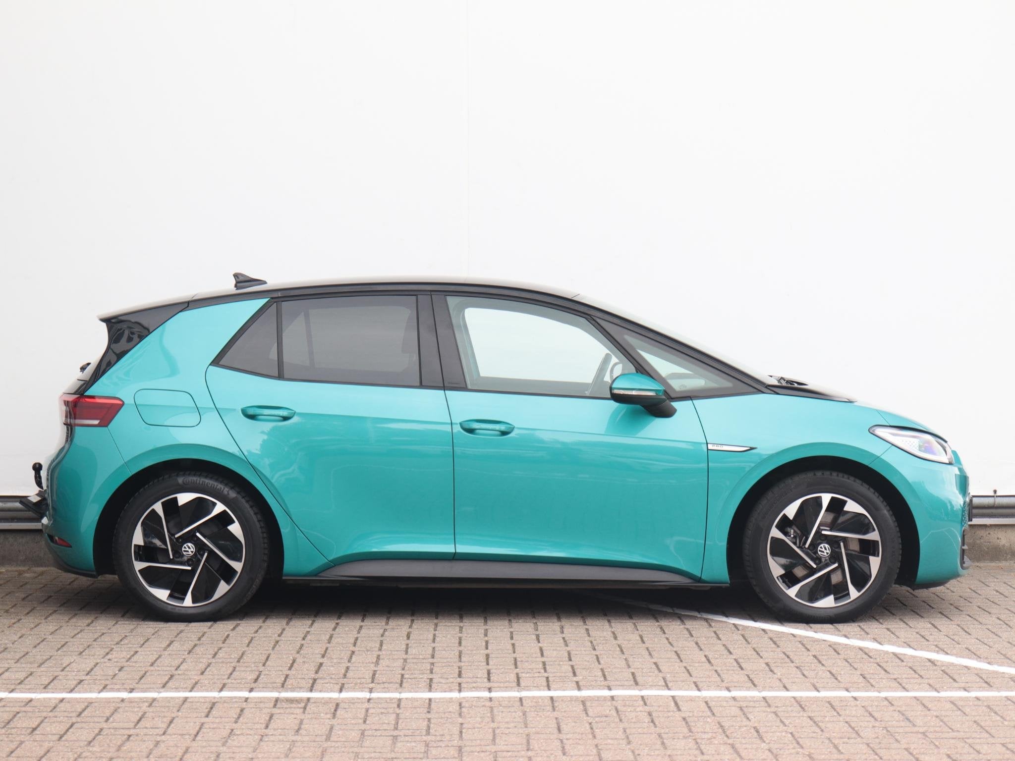 Volkswagen ID.3 Pro 58 kWh | Warmtepomp | Steunhaak | Stoelv, Auto's, Automaat, Gebruikt, Zwart, 375 min