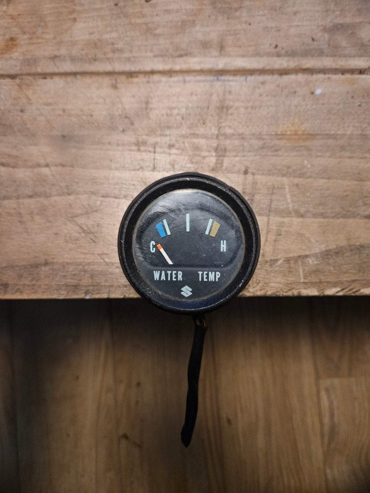 Suzuki GT 750 watertemperatuurmeter en afdekplaat, Ophalen of Verzenden
