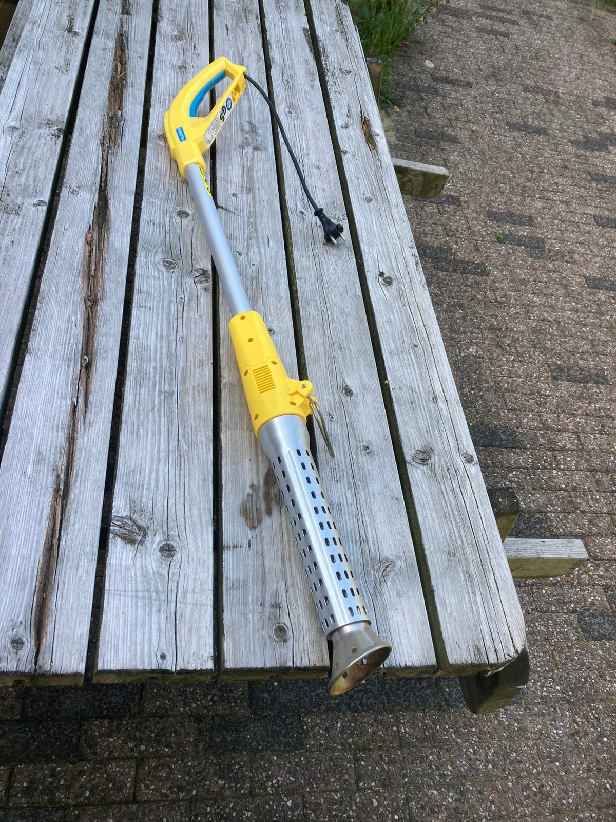 Onkruidbrander, Ophalen, Zo goed als nieuw