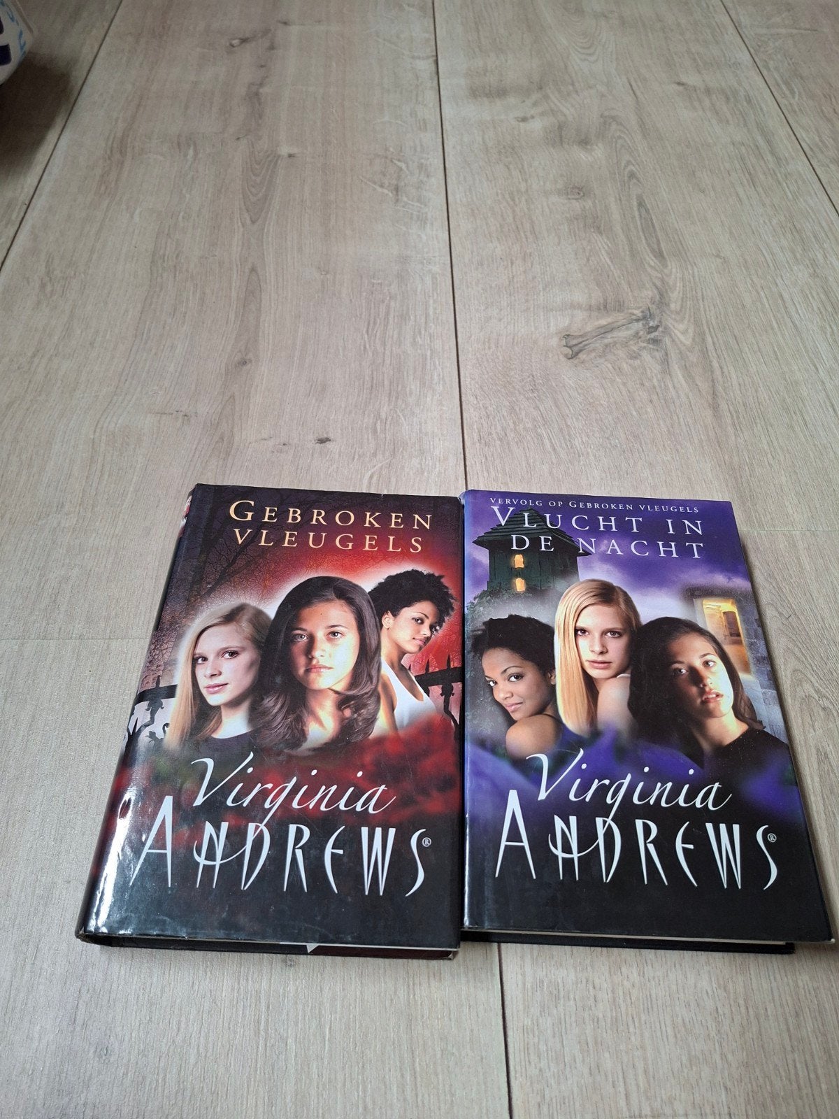 Virginia Andrews - Gebroken Vleugels & Vlucht in de Nacht, Ophalen, Gelezen, Virginia Andrews, Nederland