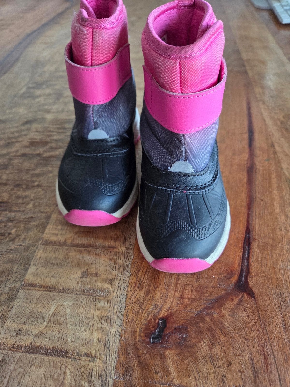 Snowboots, Meisje, Ophalen of Verzenden, Laarzen, Zo goed als nieuw